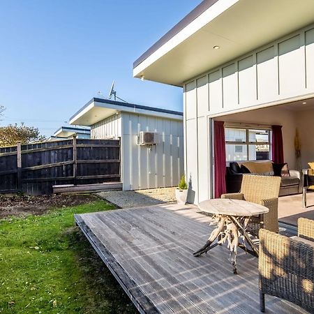 Two Four Cologne Martinborough Exterior foto