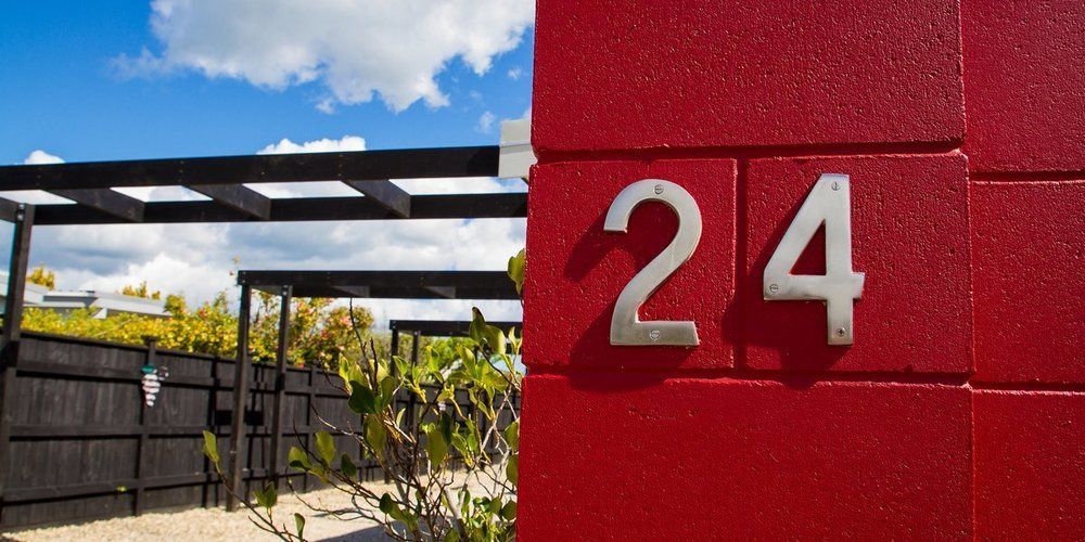 Two Four Cologne Martinborough Exterior foto