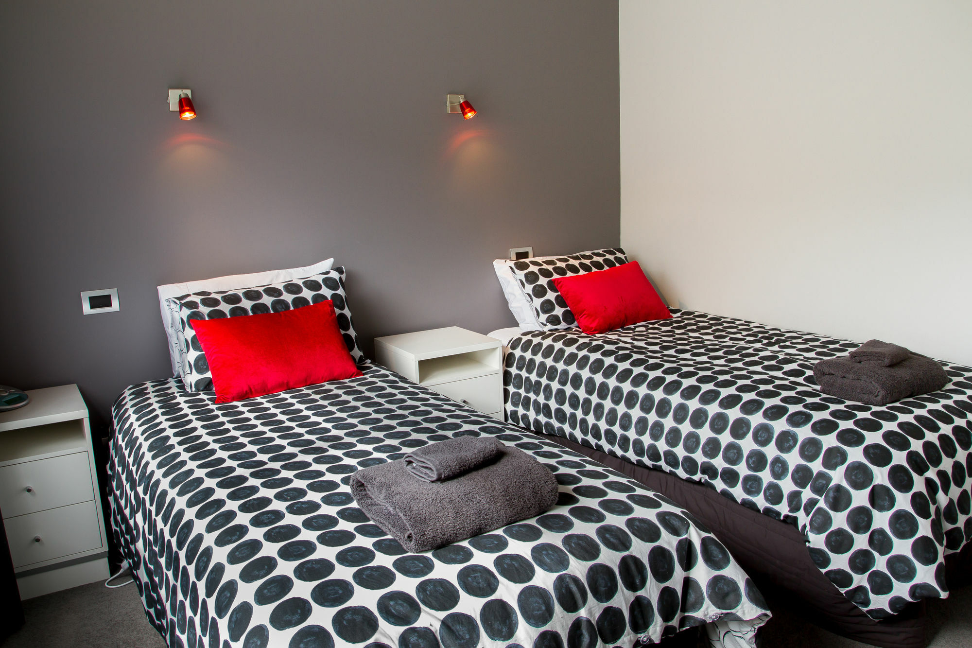Two Four Cologne Martinborough Exterior foto